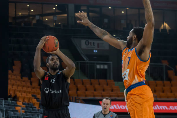 他未能在巴 他未能在巴