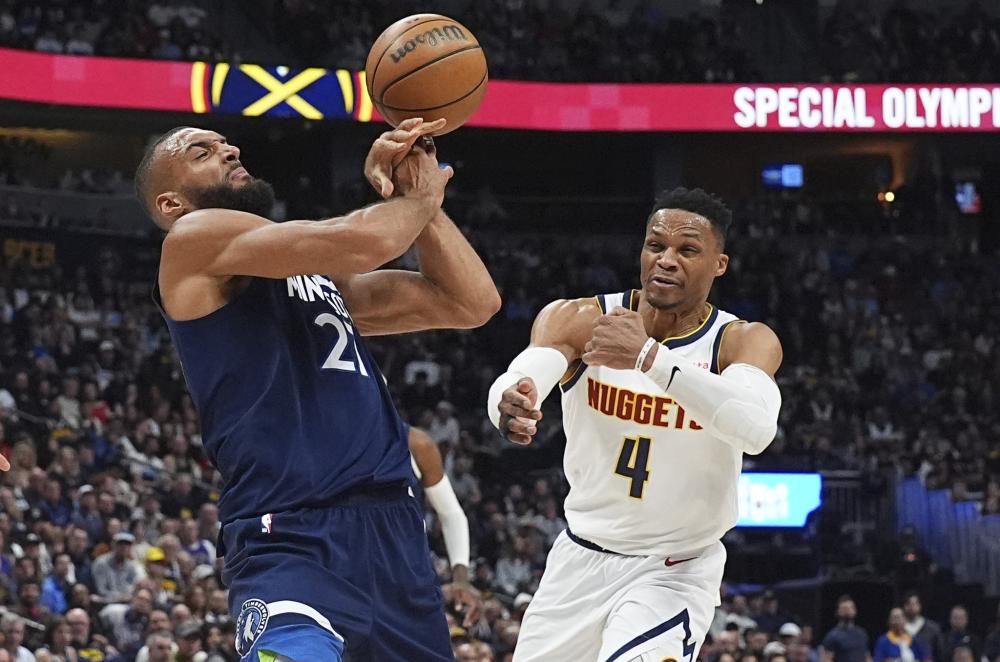 有些滞后 有些滞后