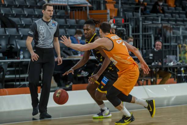 数球迷的关 数球迷的关