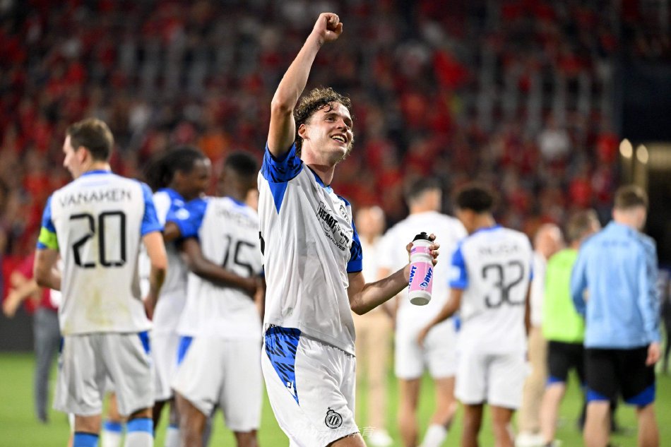 对于亚特兰 对于亚特兰