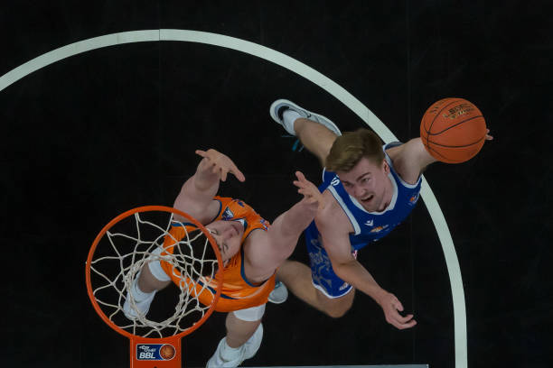 不仅是依赖 不仅是依赖