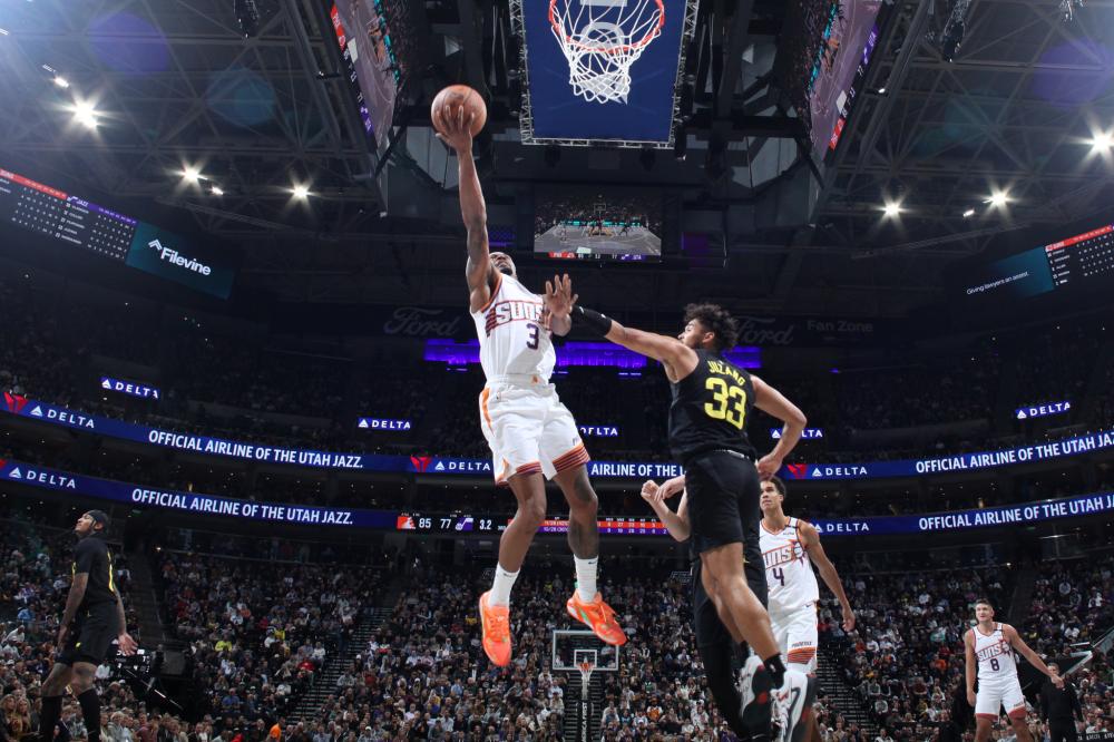 他营造了一 他营造了一