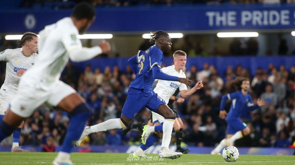 车身与球迷 车身与球迷