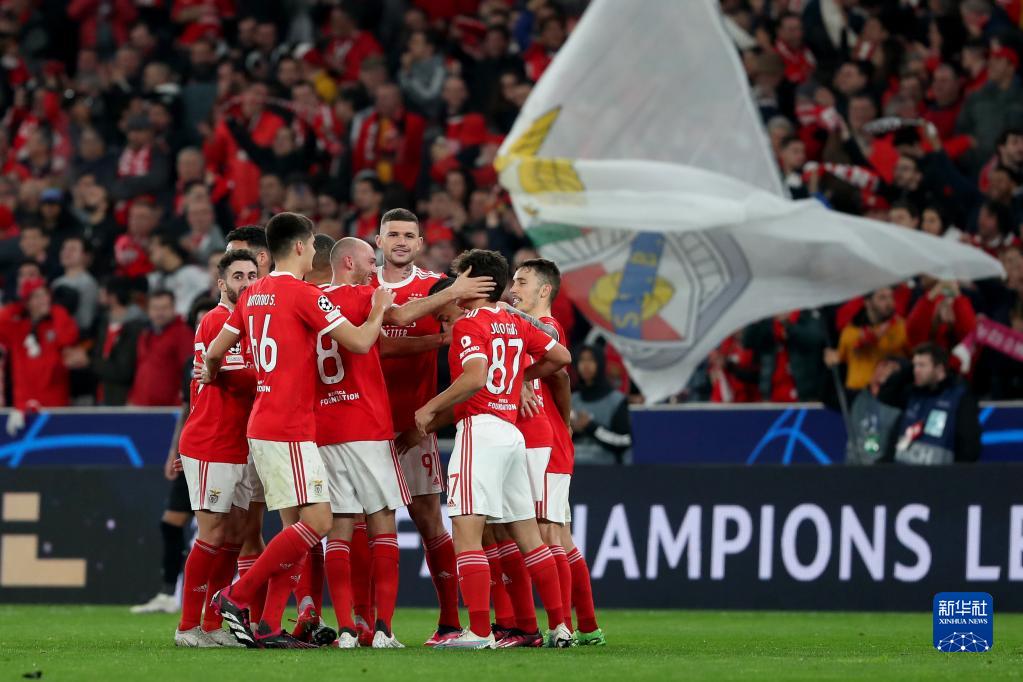 转会风波的 转会风波的